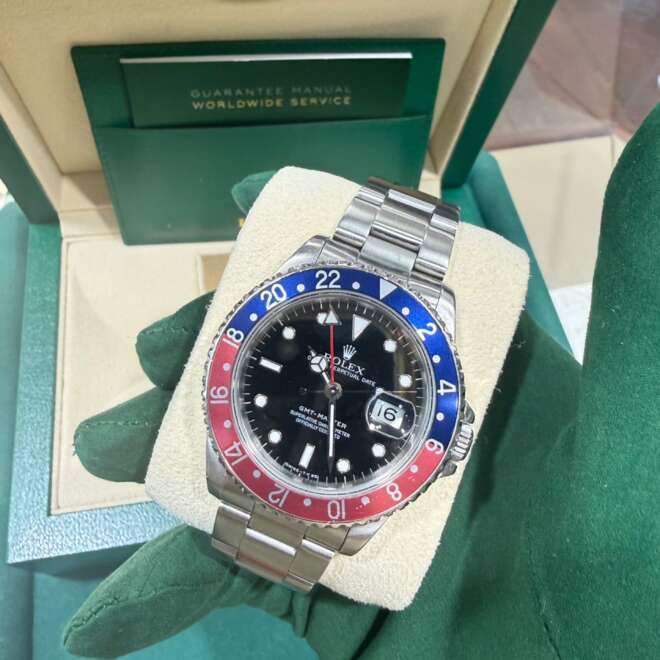 Rolex GMT “Pepsi” Ref:16710